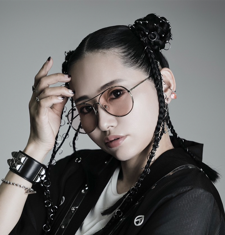 出原 明子